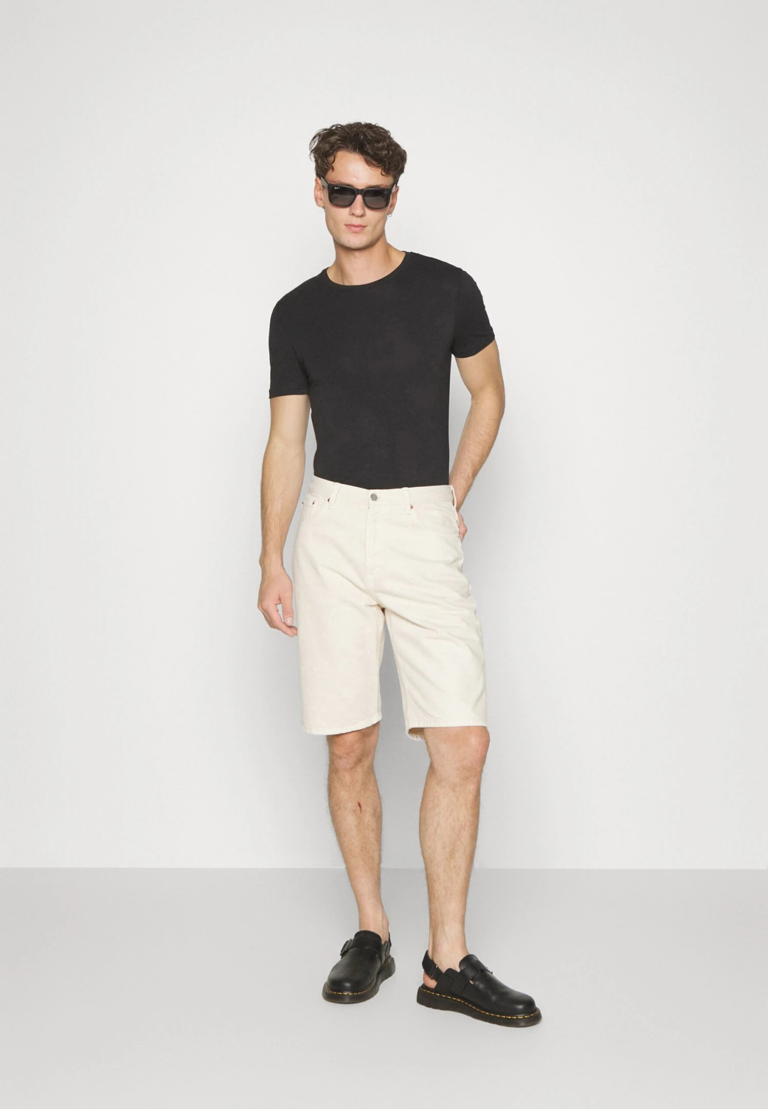 3 Pack Muscle Fit- T-Shirt Basic - Black Pier One 3 Pack Muscle Fit- T-Shirt Basic - Black -Pier One-Winkel 0737ec1dd7c347f0a31ac51adaada873 scaled