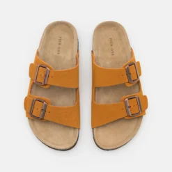 Pier One Leather Unisex - Pantoffels - Cognac -Pier One-Winkel 0a90b3f5ba3a4e3880ec5567c19f8d23 scaled