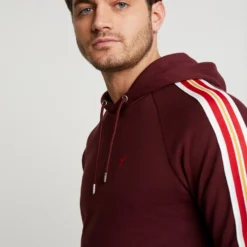 Pier One Hoodie -Bordeaux -Pier One-Winkel 0cd230f655d7445992753c33649d2acb scaled