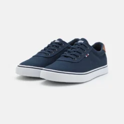 Pier One Unisex - Sneakers Laag - Dark Blue -Pier One-Winkel 0ed1f39caf5f47f289fc589c6130ec95 scaled