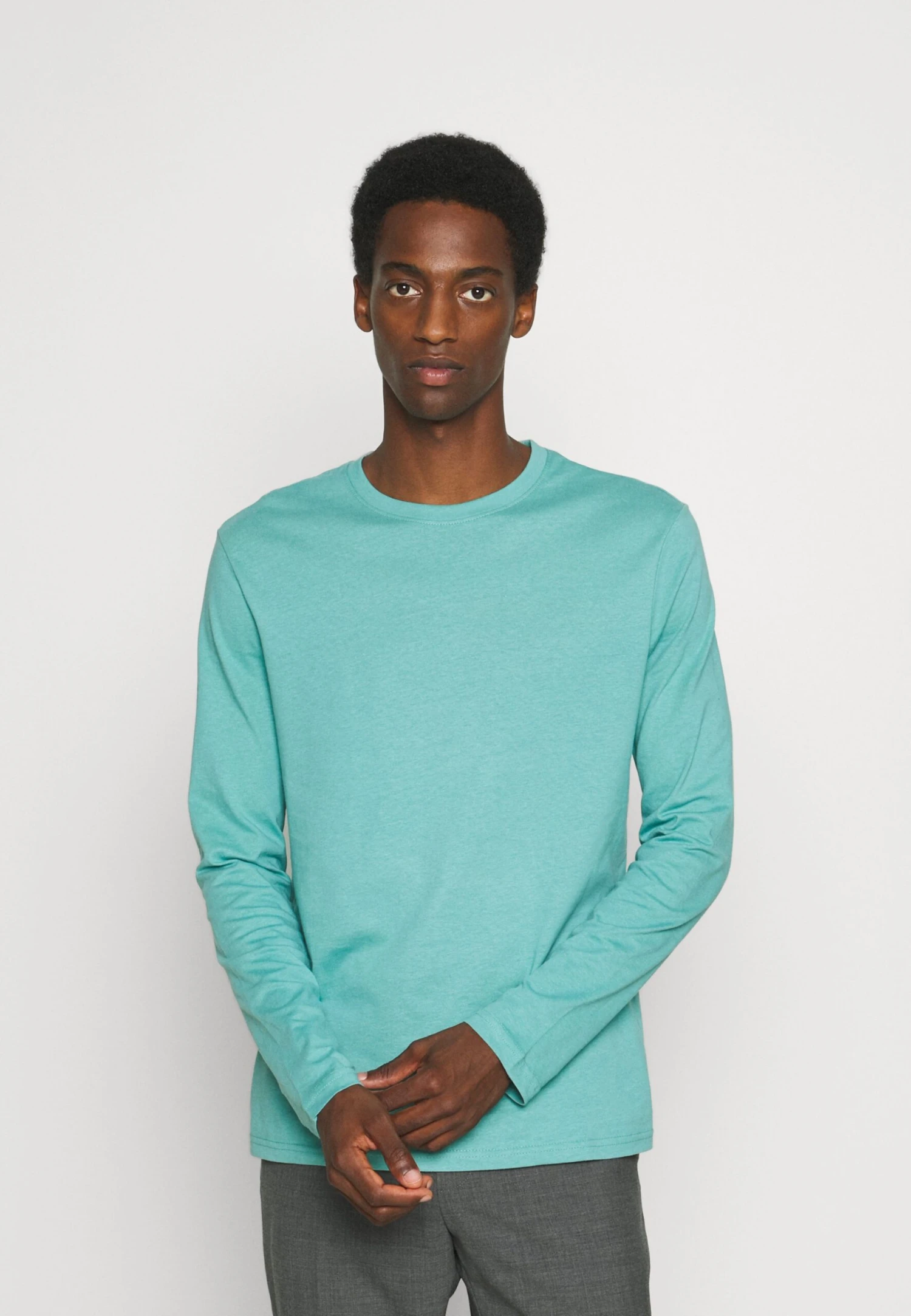 5 Pack - Longsleeve - Dark Blue/Turquoise/White Pier One 5 Pack - Longsleeve - Dark Blue/Turquoise/White -Pier One-Winkel 0f9dc44473bb4030bd1acb3c45ab48a2 scaled