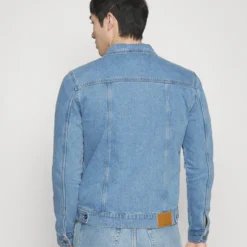 Pier One Spijkerjas -Blue 4 Pier One Spijkerjas -Blue -Pier One-Winkel 1196a52a0f9c48539be417192c27d53b scaled