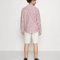 Pier One Overhemd - Red 4 Pier One Overhemd - Red -Pier One-Winkel 15dc34f56a5e4c679bb3725ee2a6340e scaled