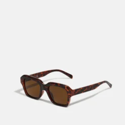 Pier One Unisex - Zonnebril - Black 5 Pier One Unisex - Zonnebril - Black -Pier One-Winkel 1670fc38a11d45bc82bd2f9b4f740675 scaled