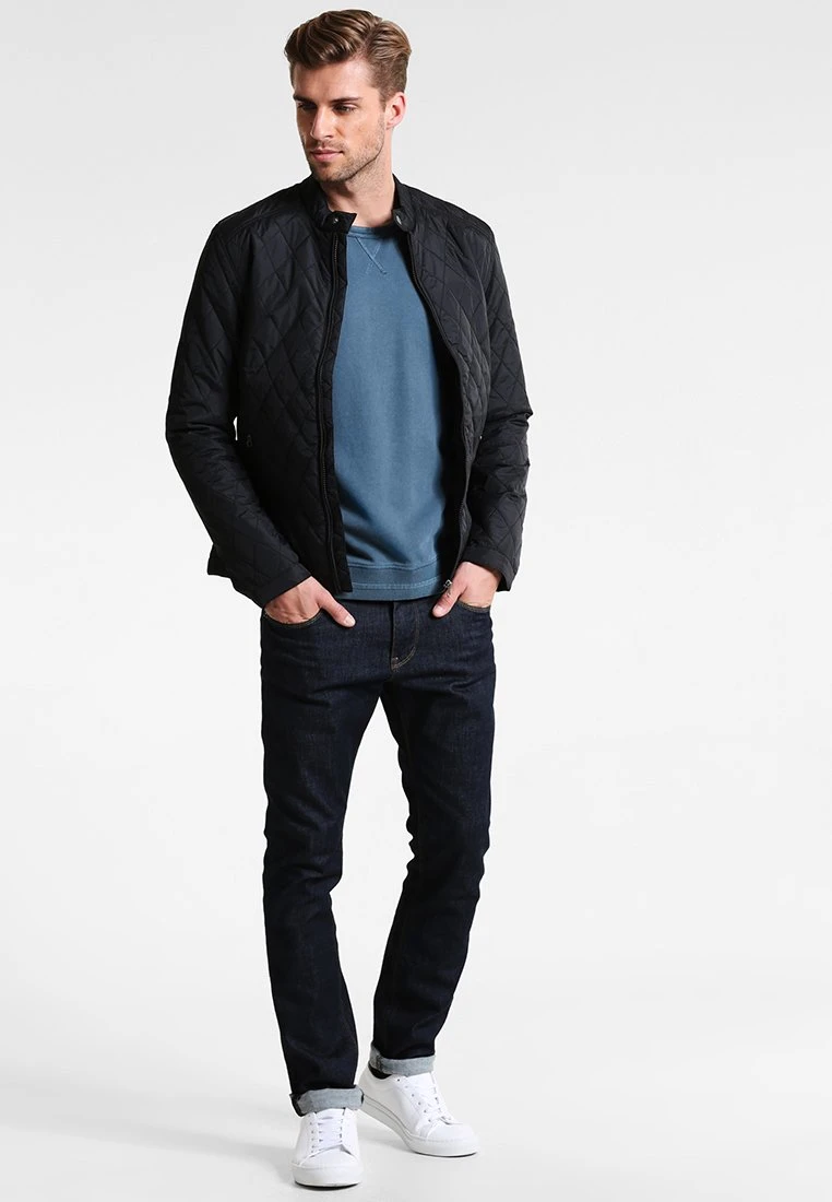 Jas - Black Pier One Jas - Black -Pier One-Winkel 1a264cf12a074599abddfabd162701d2