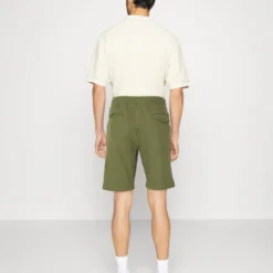 Pier One Trainingsbroek - Khaki 4 Pier One Trainingsbroek - Khaki -Pier One-Winkel 1e92cd9d1e724bf295c96a12d542ea72 scaled