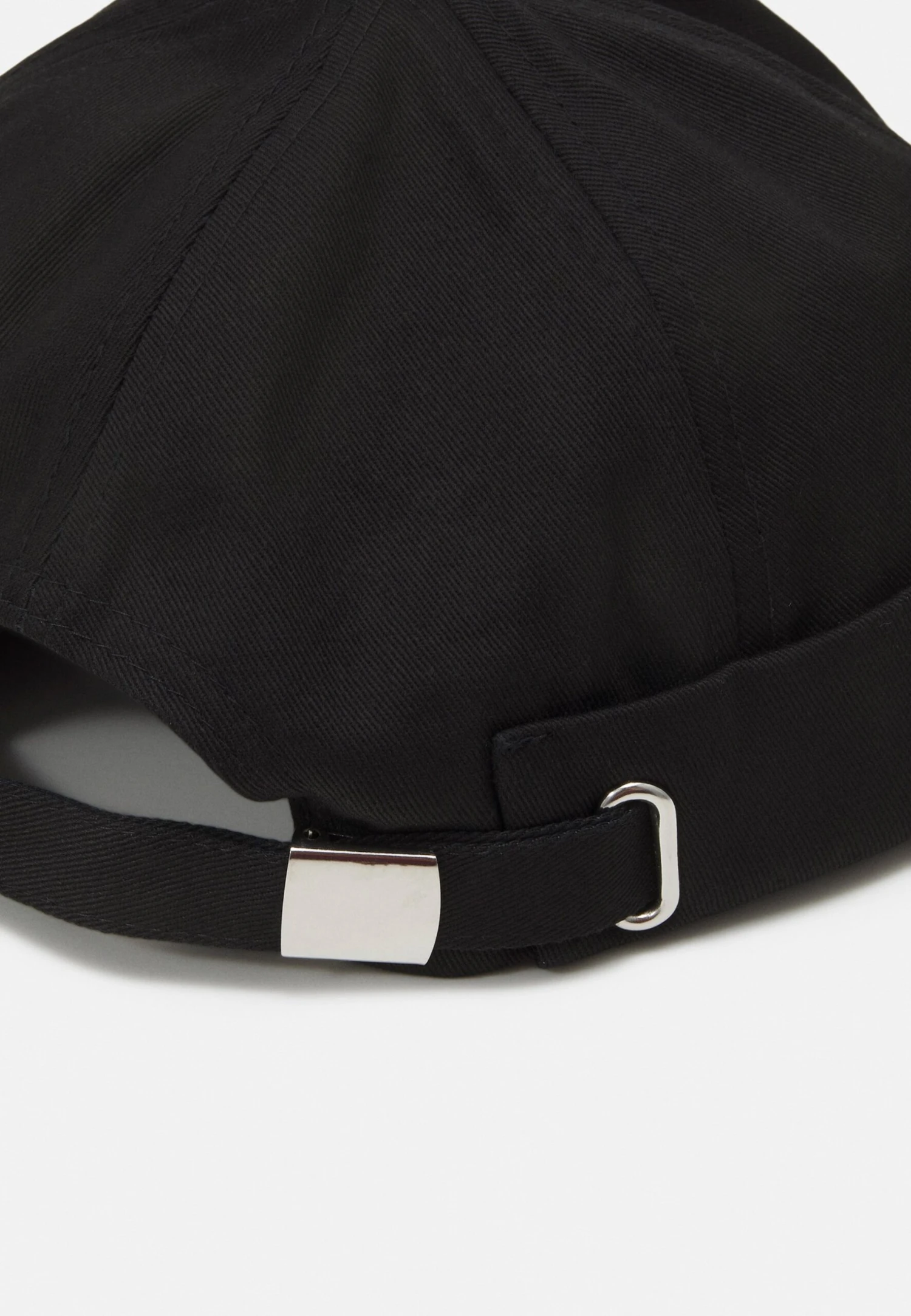 Muts - Black Pier One Muts - Black -Pier One-Winkel 242bb431518647b4b9c15b1330b4a861 scaled