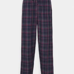 Pier One Pyjama - Bordeaux/Dark Blue 5 Pier One Pyjama - Bordeaux/Dark Blue -Pier One-Winkel 24cd965277c548eb8c7453ea32416826 scaled