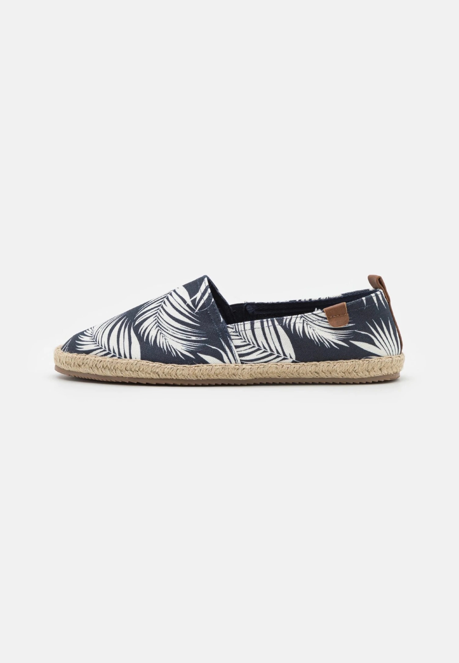 Unisex - Espadrilles - Dark Blue Pier One Unisex - Espadrilles - Dark Blue -Pier One-Winkel 2527f8e95f184805bd6cf07c39f528bd scaled
