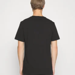 Pier One T-Shirt Print - Black 4 Pier One T-Shirt Print - Black -Pier One-Winkel 25d8ecffbb454216af74438a5fd73708 scaled