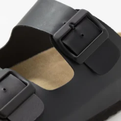 Pier One Unisex - Pantoffels - Black 9 Pier One Unisex - Pantoffels - Black -Pier One-Winkel 2c1088e9c35241008f77393ded163426 scaled