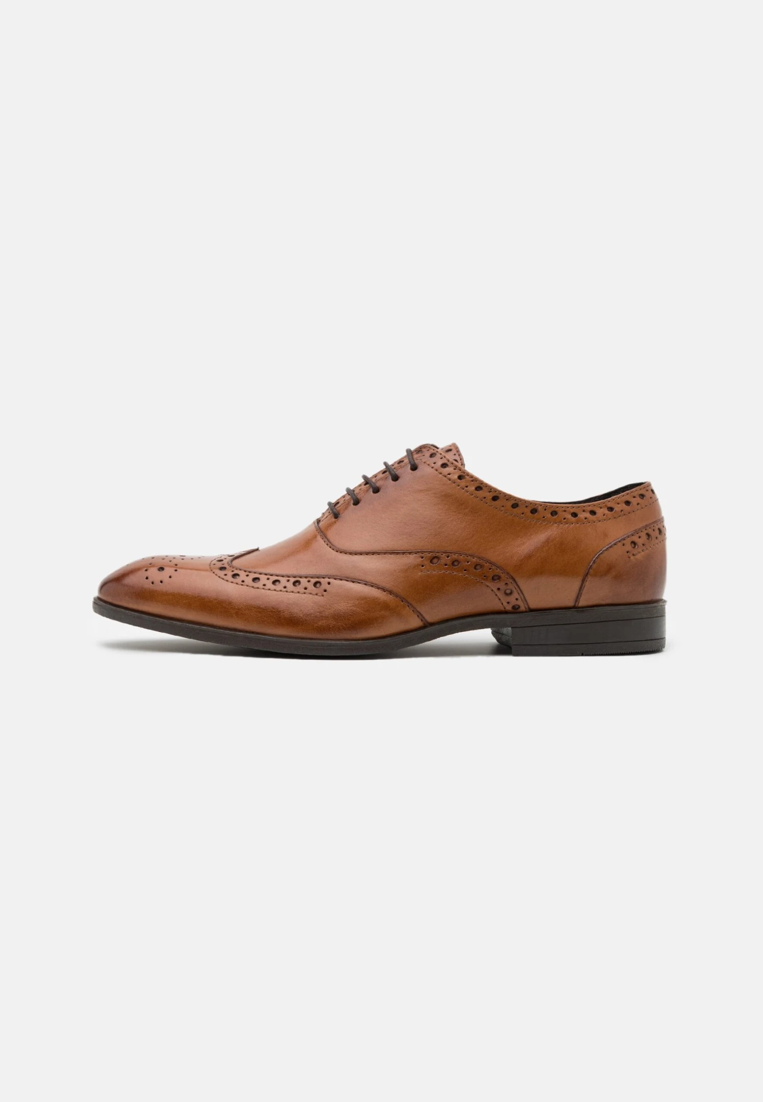 Leather - Veterschoenen - Cognac Pier One Leather - Veterschoenen - Cognac -Pier One-Winkel 2e2315ec49b84a55808e90eb04f9db65 scaled