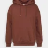 Pier One Hoodie - Brown 2 Pier One Hoodie - Brown -Pier One-Winkel 30b891c131a6457c978309a859b13537 scaled
