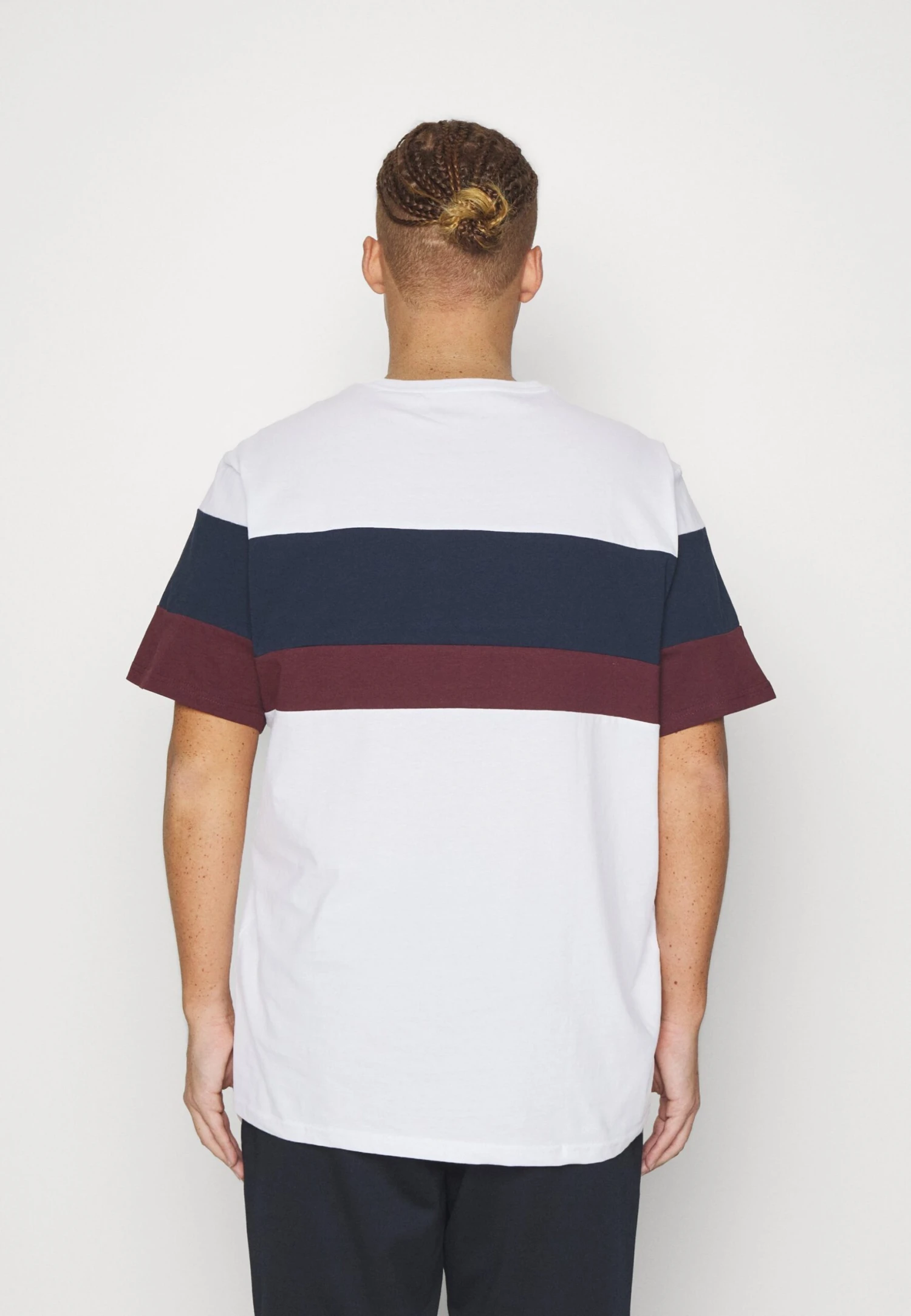 T-Shirt Print - White Pier One T-Shirt Print - White -Pier One-Winkel 40f51fd857f7475f9c33def94567c748 scaled