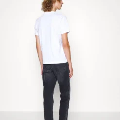 Pier One Slim Fit Jeans - Black -Pier One-Winkel 43f3a9e9a4f94c9f9abb066d5f398c1d scaled