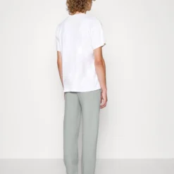 Pier One Trainingsbroek - Grey -Pier One-Winkel 45a72f66251540d98f4e2c7fa226e527 scaled