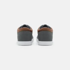 Pier One Unisex - Sneakers Laag - Grey 4 Pier One Unisex - Sneakers Laag - Grey -Pier One-Winkel 4b65cf34cf5e47c0a6efdc07f3d8fa53 scaled