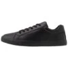 Pier One Unisex - Sneakers Laag - Black -Pier One-Winkel 4c6393a3f6ef4001abdc81df67bc85df