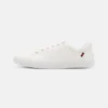 Pier One Unisex - Sneakers Laag - White -Pier One-Winkel 4d5a85fb07034b32bc3535edb39c8bc0 scaled