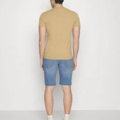 Pier One Jeansshort - Light Blue Denim 4 Pier One Jeansshort - Light Blue Denim -Pier One-Winkel 552e56a379324ee19f6698cc01b86f6e scaled