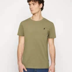 Pier One 5 Pack - T-Shirt Basic - Beige/White/Light Blue -Pier One-Winkel 5cc780a1161e4d41ad93e45f52247b0e scaled