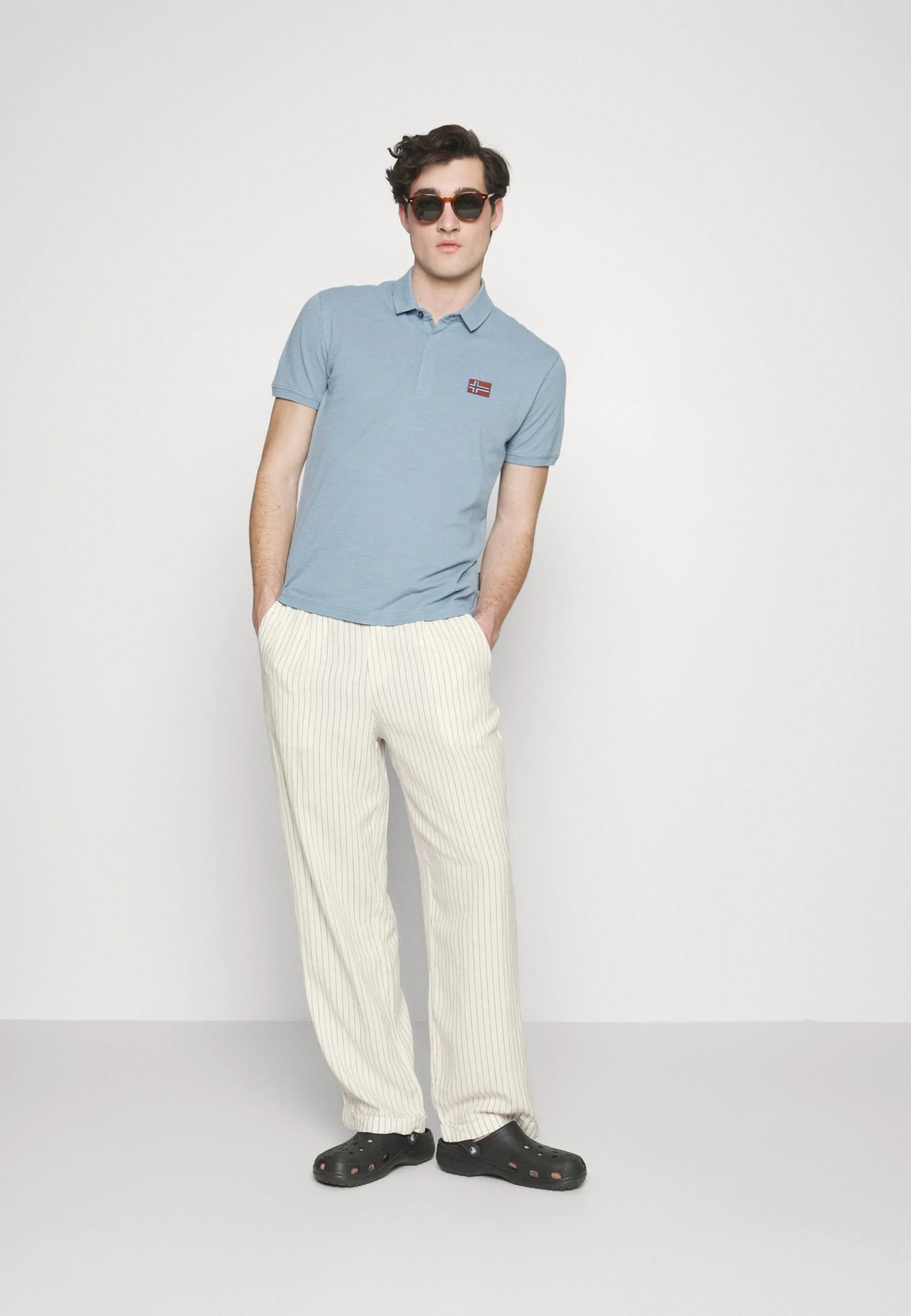 Drawcord Trousers Linen Blend - Broek - Off-White Pier One Drawcord Trousers Linen Blend - Broek - Off-White -Pier One-Winkel 5d918e0f8153463d8ff6d30249d45c91 scaled