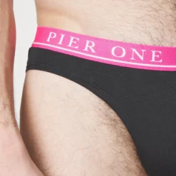Pier One Branded Waistband Briefs 3 Pack - Slip - Black -Pier One-Winkel 5e810e5c70554e669daddd4114c5752f scaled
