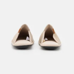 Pier One Pantoffels - Beige -Pier One-Winkel 5f5876bc40ad4fc2a6bf825cb4d616cb scaled