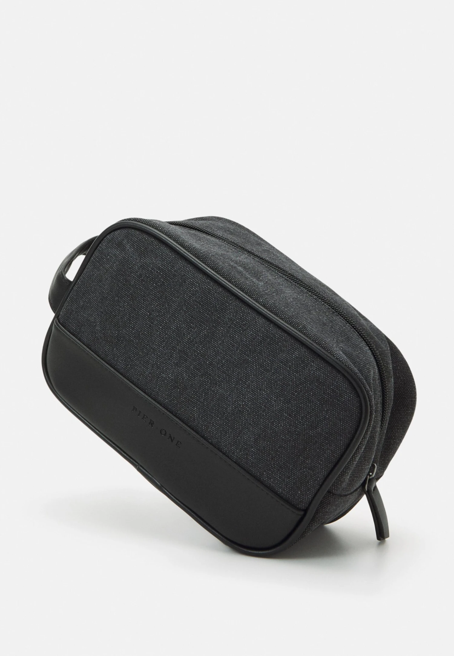 Unisex - Toilettas - Black Pier One Unisex - Toilettas - Black -Pier One-Winkel 674ff8504a974fd0a6613ac637df3a32 scaled