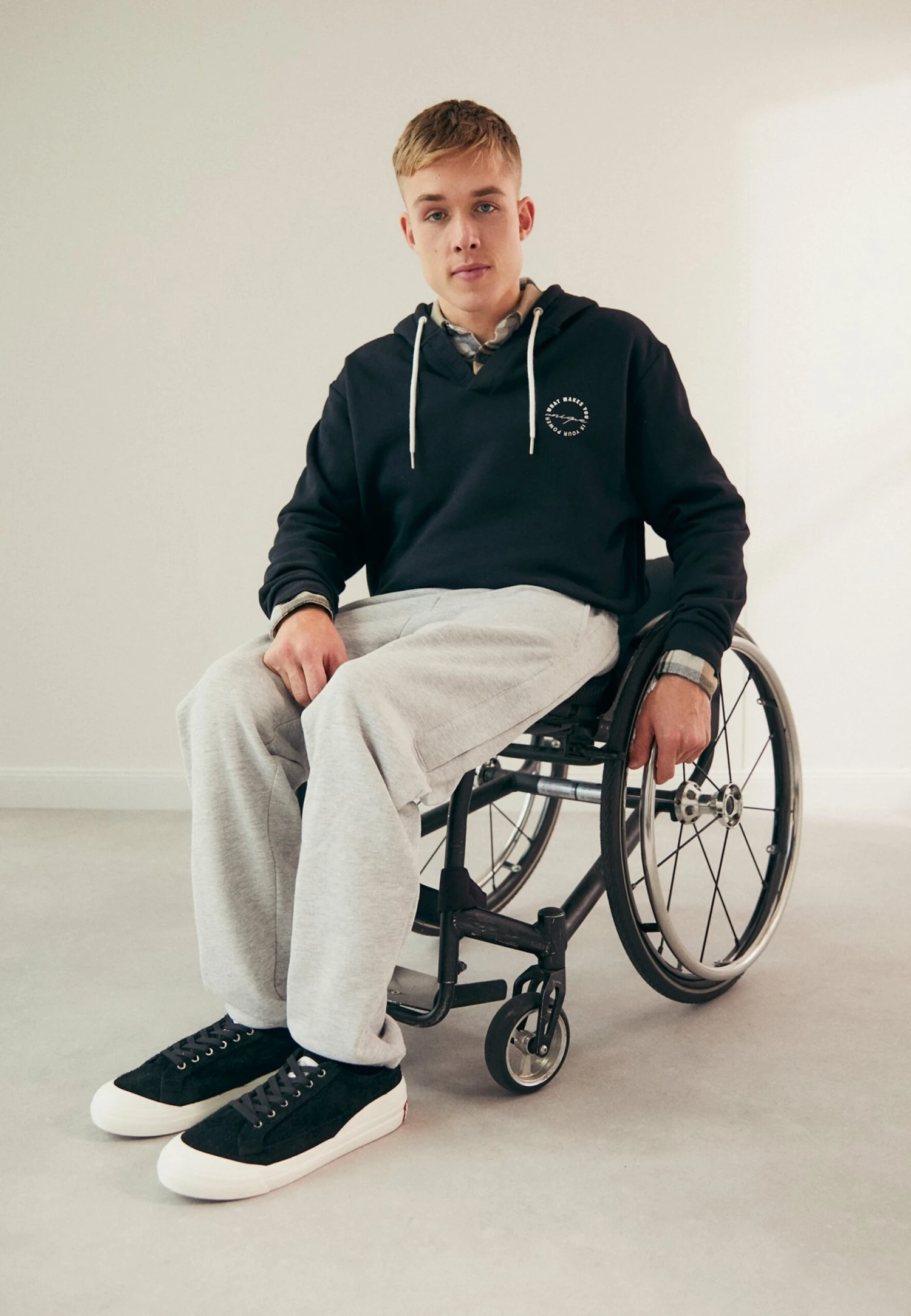 Trainingsbroek - Mottled Light Grey Pier One Trainingsbroek - Mottled Light Grey -Pier One-Winkel 68ead0946c814ea59f420d0a5a2e4c2f scaled