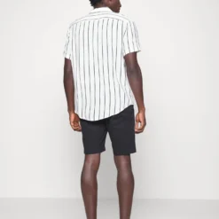 Pier One 2 Pack - Shorts - Black/Olive -Pier One-Winkel 73395e7496094f16ab01d685c224eec1 scaled