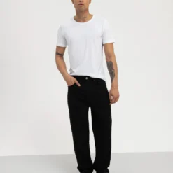 Pier One Relaxed Fit Jeans - Black Denim 5 Pier One Relaxed Fit Jeans - Black Denim -Pier One-Winkel 7bdc464c7f134707a7bdbafa89f4c3cc scaled