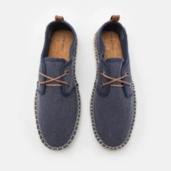 Pier One Sportieve Veterschoenen - Dark Blue -Pier One-Winkel 81533794d1134ba6a83af15d2ea2215d scaled