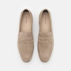 Pier One Leather - Instappers - Beige 6 Pier One Leather - Instappers - Beige -Pier One-Winkel 84f2945ad6494bcca476e84f32b06a35 scaled