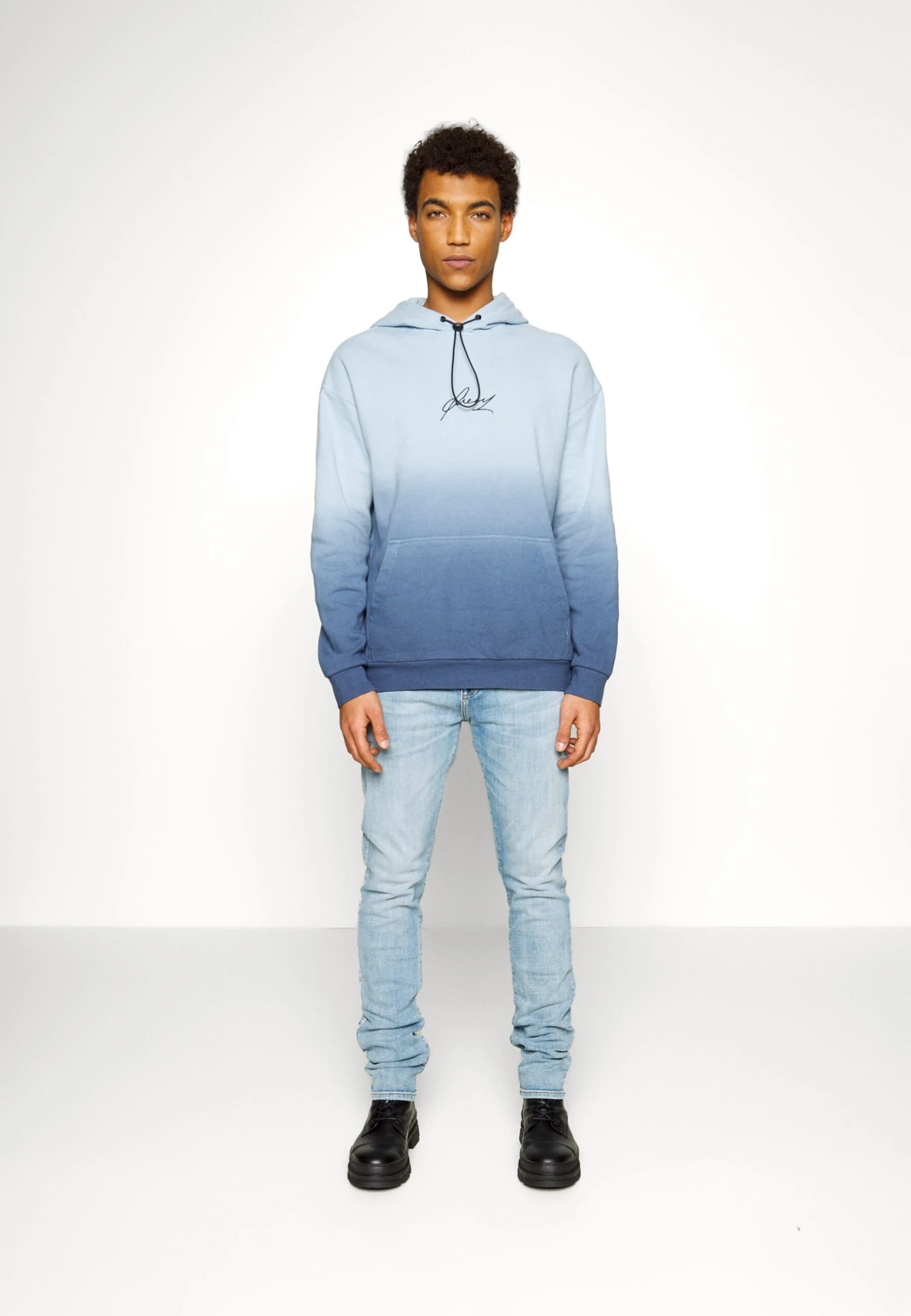 Sweater - Blue Pier One Sweater - Blue -Pier One-Winkel 89ac50a1ff814f74b6288455711b92bf scaled