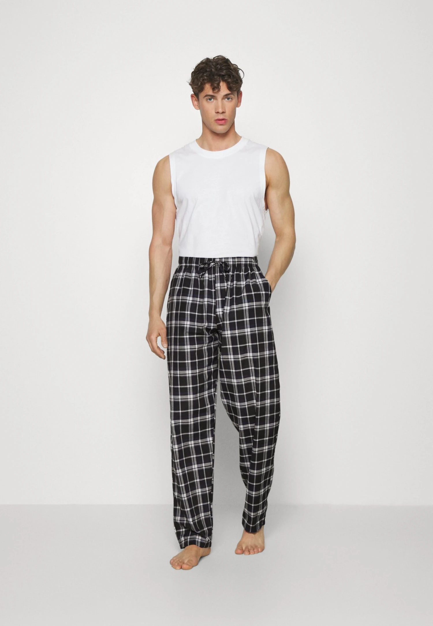 2 Pack - Pyjamabroek -Dark Blue Pier One 2 Pack - Pyjamabroek -Dark Blue -Pier One-Winkel 8b384dadf98740faa41684359c2da6b9 scaled