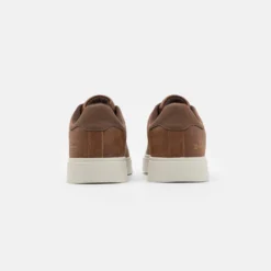 Pier One Unisex - Sneakers Laag - Cognac 4 Pier One Unisex - Sneakers Laag - Cognac -Pier One-Winkel 8fc46a00bfc54014b9ab0c4b860fd9e9 scaled