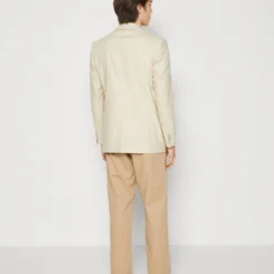 Pier One Blazer - Beige -Pier One-Winkel 90a0e4254e844eb3a6a8cf41ae7f4550 scaled