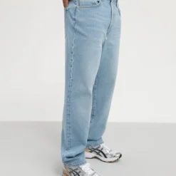 Pier One Relaxed Fit Jeans - Light Blue Denim -Pier One-Winkel 9227184b76c24bd287ce53d34bd47f95 scaled