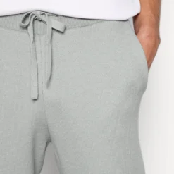 Pier One Trainingsbroek - Grey -Pier One-Winkel 96eab7998b5f4353aeafa53fd61e64ae scaled