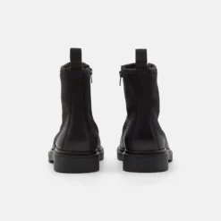 Pier One Leather - Veterboots - Black -Pier One-Winkel 97d5af536eb64e6e9a4b92f18d178376 scaled