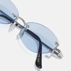 Pier One Unisex - Zonnebril -Blue 4 Pier One Unisex - Zonnebril -Blue -Pier One-Winkel 9a057d0a540e406f92e380b0d4af6202 scaled