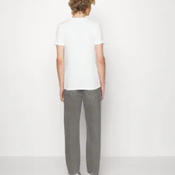 Pier One Mid Raise Straight Fit - Relaxed Fit Jeans - Grey Denim -Pier One-Winkel 9b353e0826474f89b98b1ecceee80e9b scaled