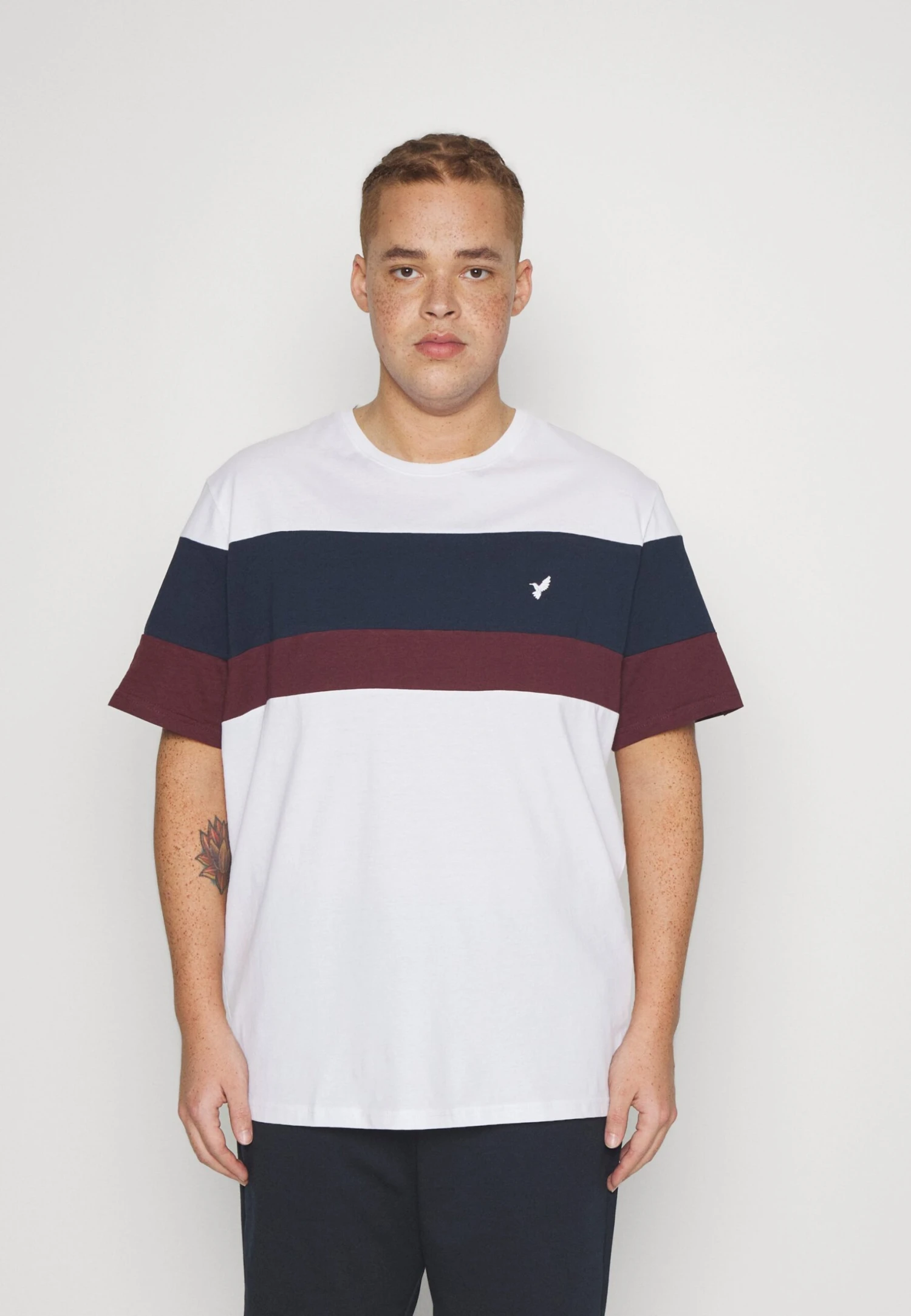 T-Shirt Print - White Pier One T-Shirt Print - White -Pier One-Winkel 9e30b385807f49a1ad37146f7d88edcf scaled