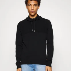 Pier One Structure Block High Collar - Vest - Black