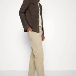 Pier One Slim Fit Jeans - Beige -Pier One-Winkel a2d0091072384f4994539a064e9ebda4 scaled