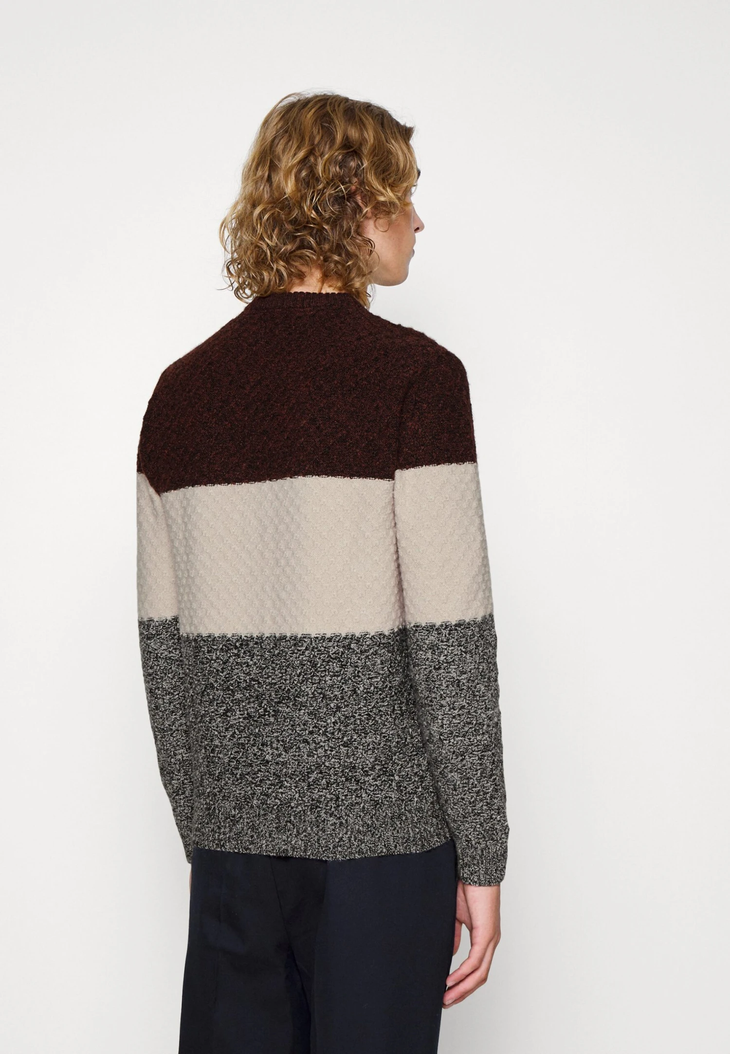 Trui - Multi Coloured Pier One Trui - Multi Coloured -Pier One-Winkel a3a82e64df50495bbbf307e9da12f910 scaled