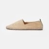 Pier One Rena Espadrille Unisex - Espadrilles - Beige -Pier One-Winkel a5502e5541174ffa825dc4aeccb6b9af