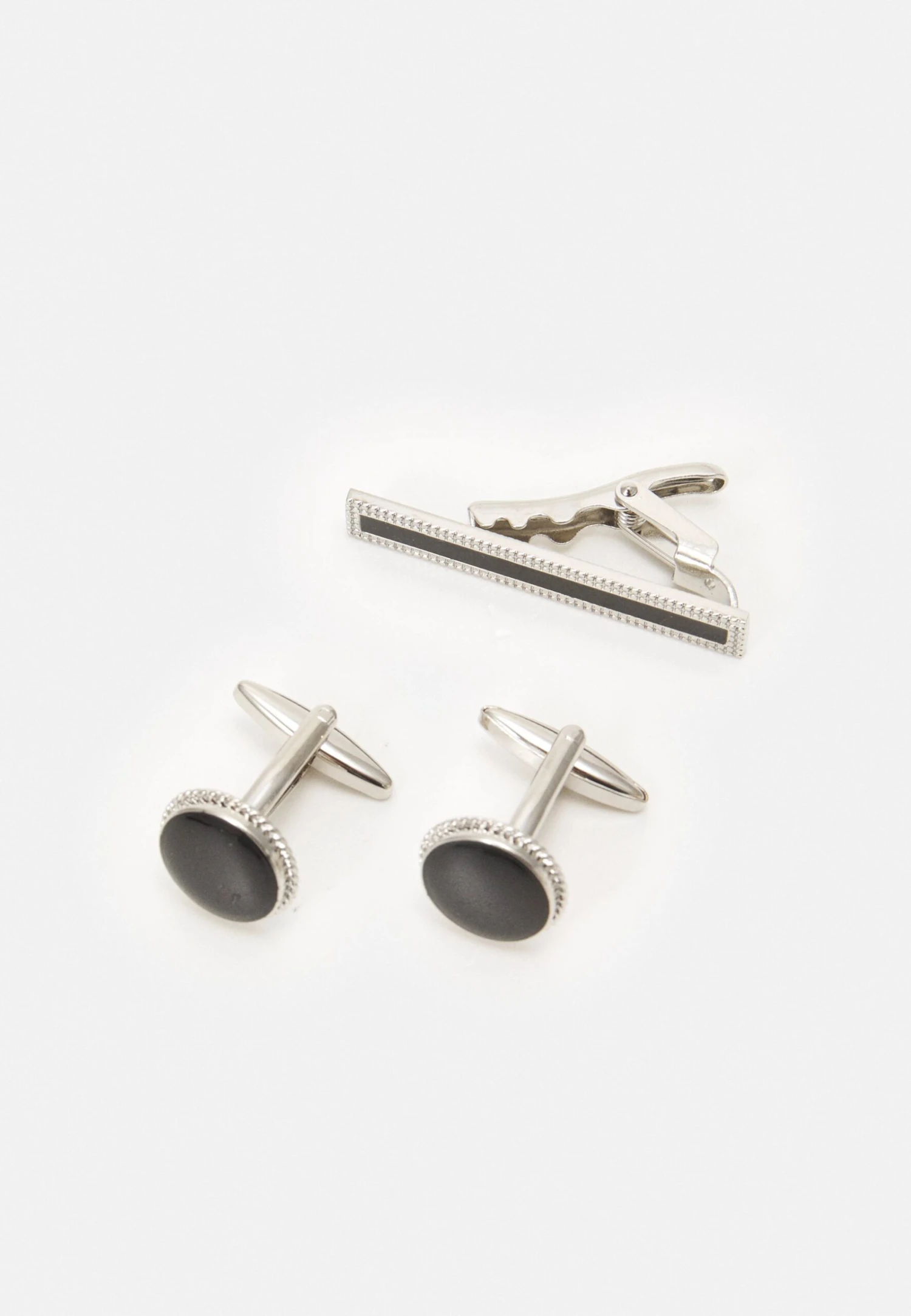 Set - Pochet - Black/Silver-Coloured Pier One Set - Pochet - Black/Silver-Coloured -Pier One-Winkel af718bb6ea53446385ba8c5b356de5e5 scaled