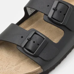 Pier One Leather Unisex - Muiltjes - Black -Pier One-Winkel afd1e91be68c47baaae14bcf09e32434 scaled